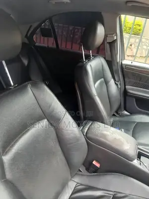 Mercedes-Benz C200 2003 Silver
