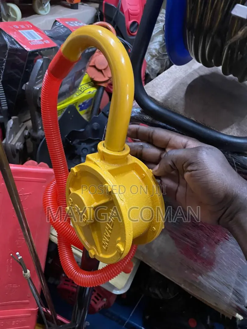 Manuel Oil Pump