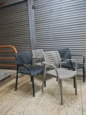Star Armrest Outdoor Garden Plastic Chairs Plastic Chairs