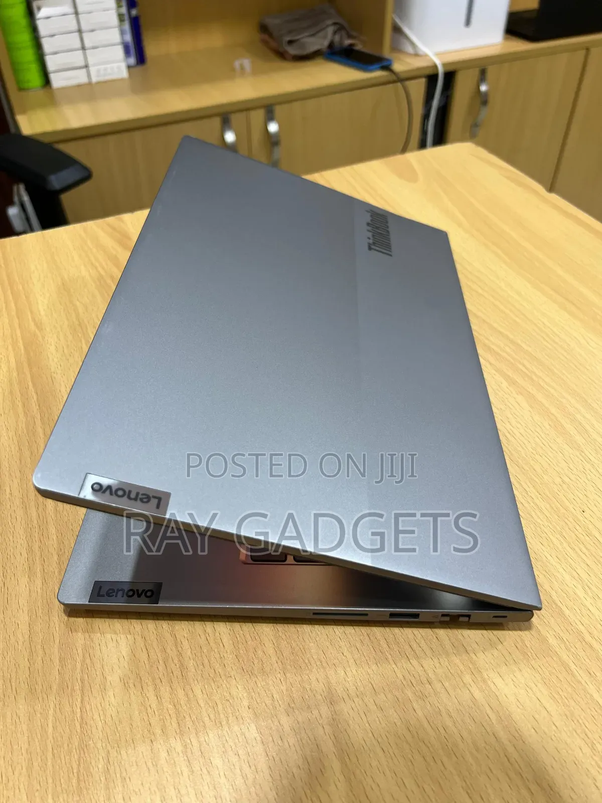 New Laptop Lenovo ThinkBook 13 16GB Intel Core i7 SSD 256GB