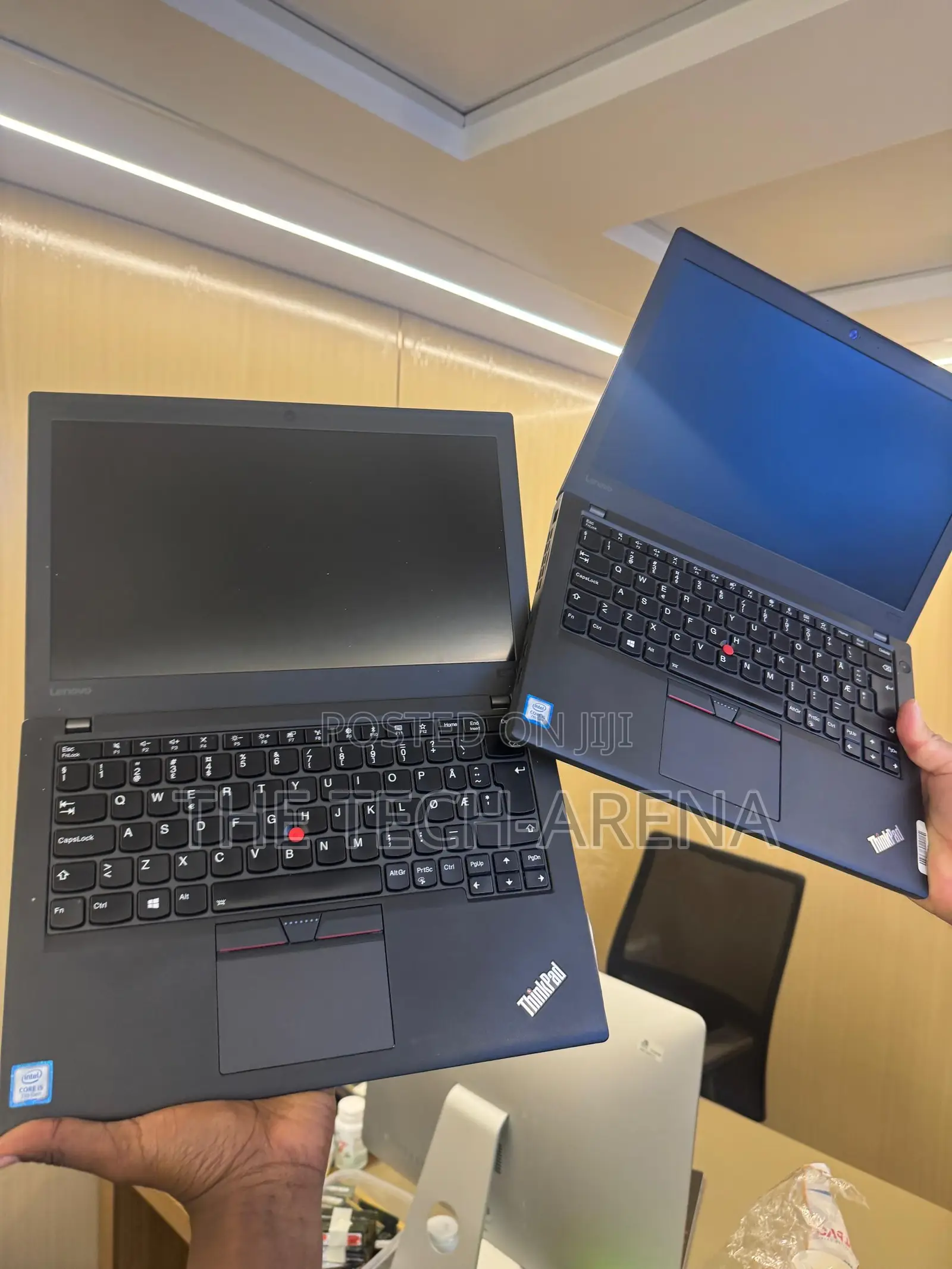 New Laptop Lenovo ThinkPad X270 8GB Intel Core i5 SSD 256GB