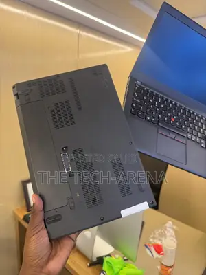 New Laptop Lenovo ThinkPad X270 8GB Intel Core i5 SSD 256GB