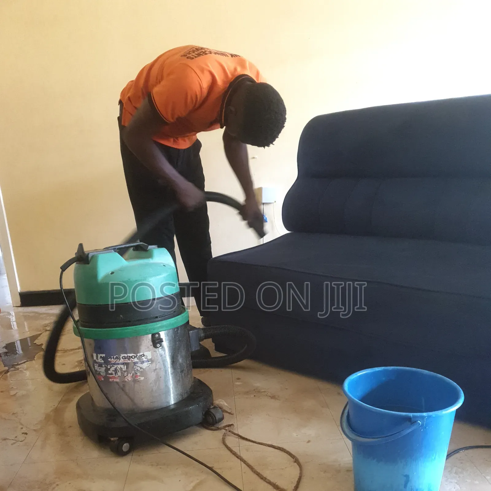 Sofa Set Cleaning Services