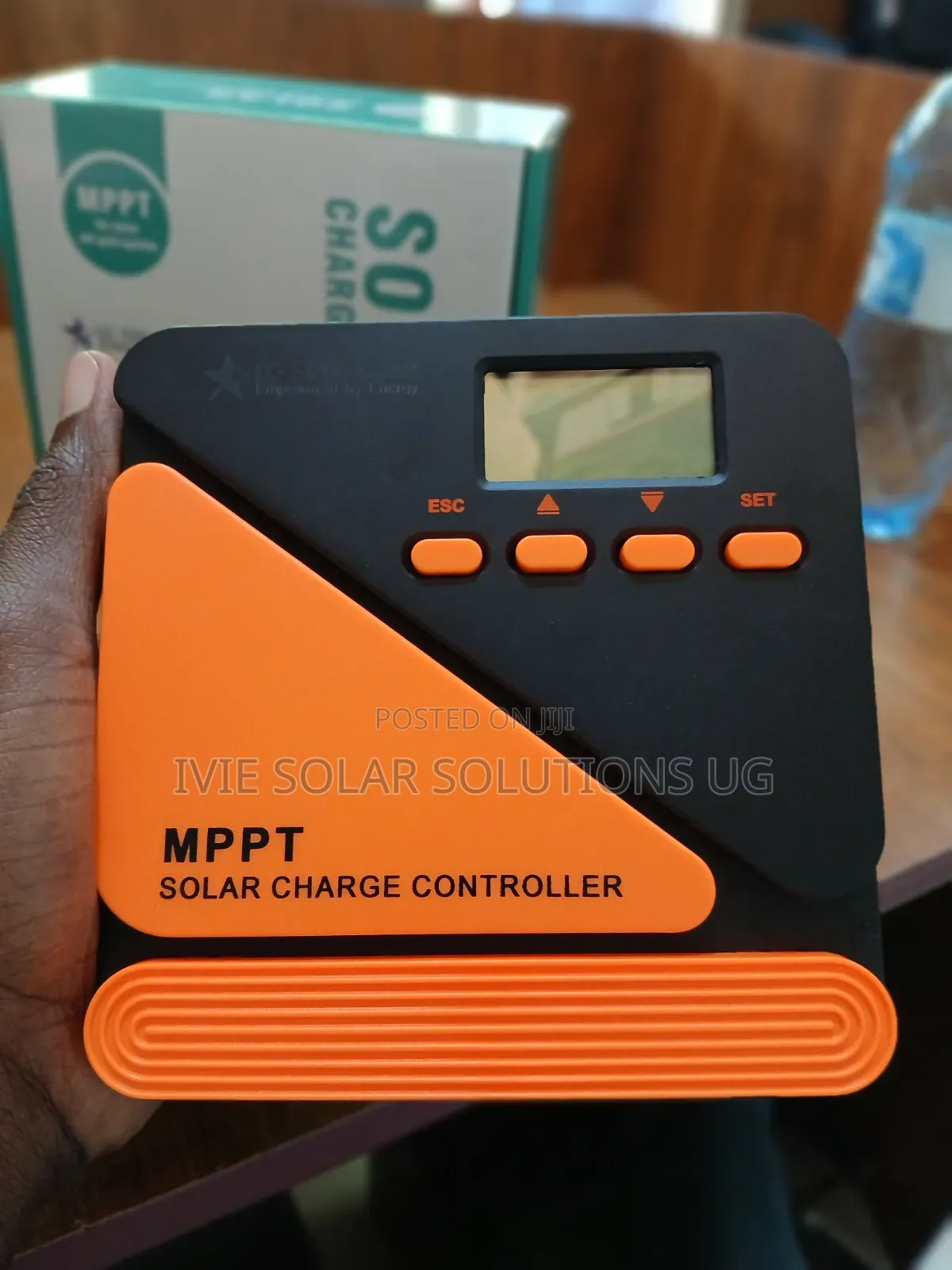 MPPT Charge Controller 20A