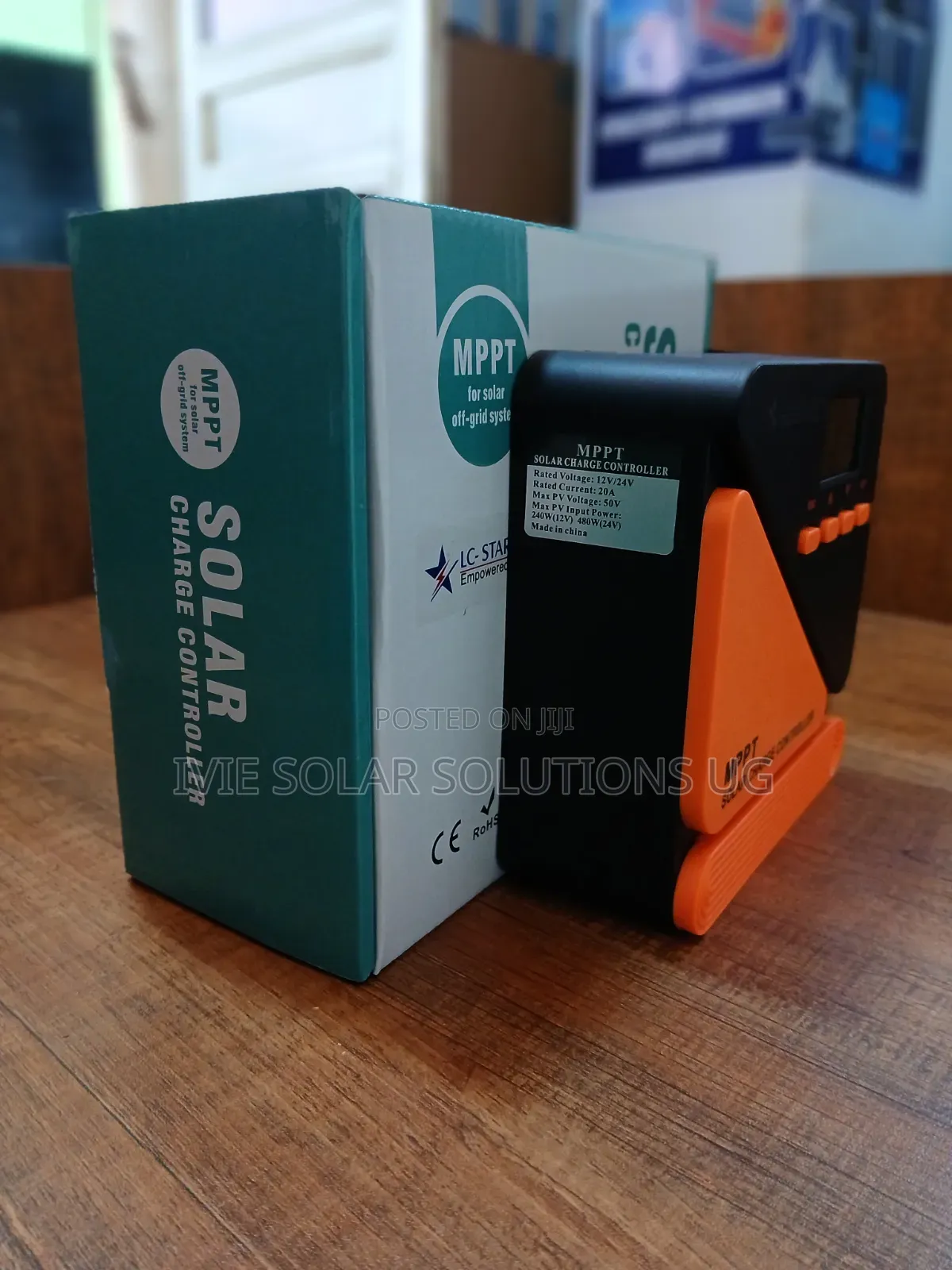 MPPT Charge Controller 20A