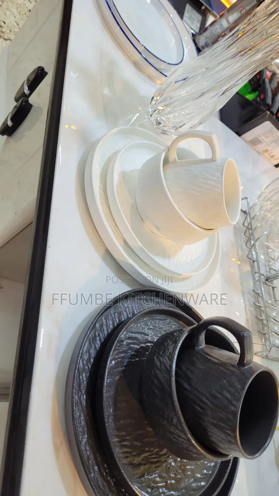 Black and White Dinner Set 24 Pieces