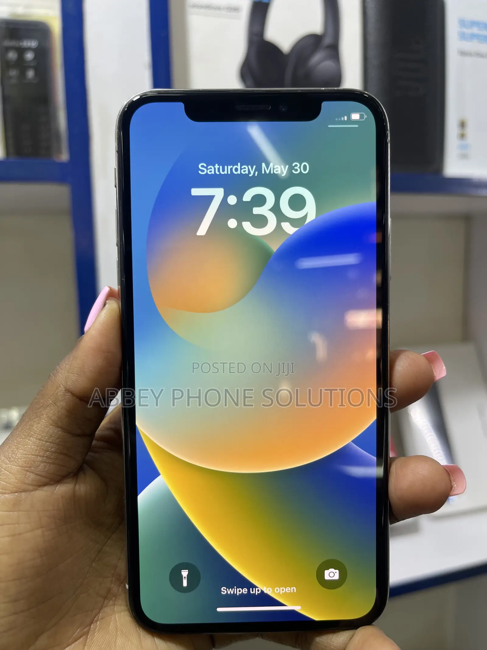 Apple iPhone X 64 GB White