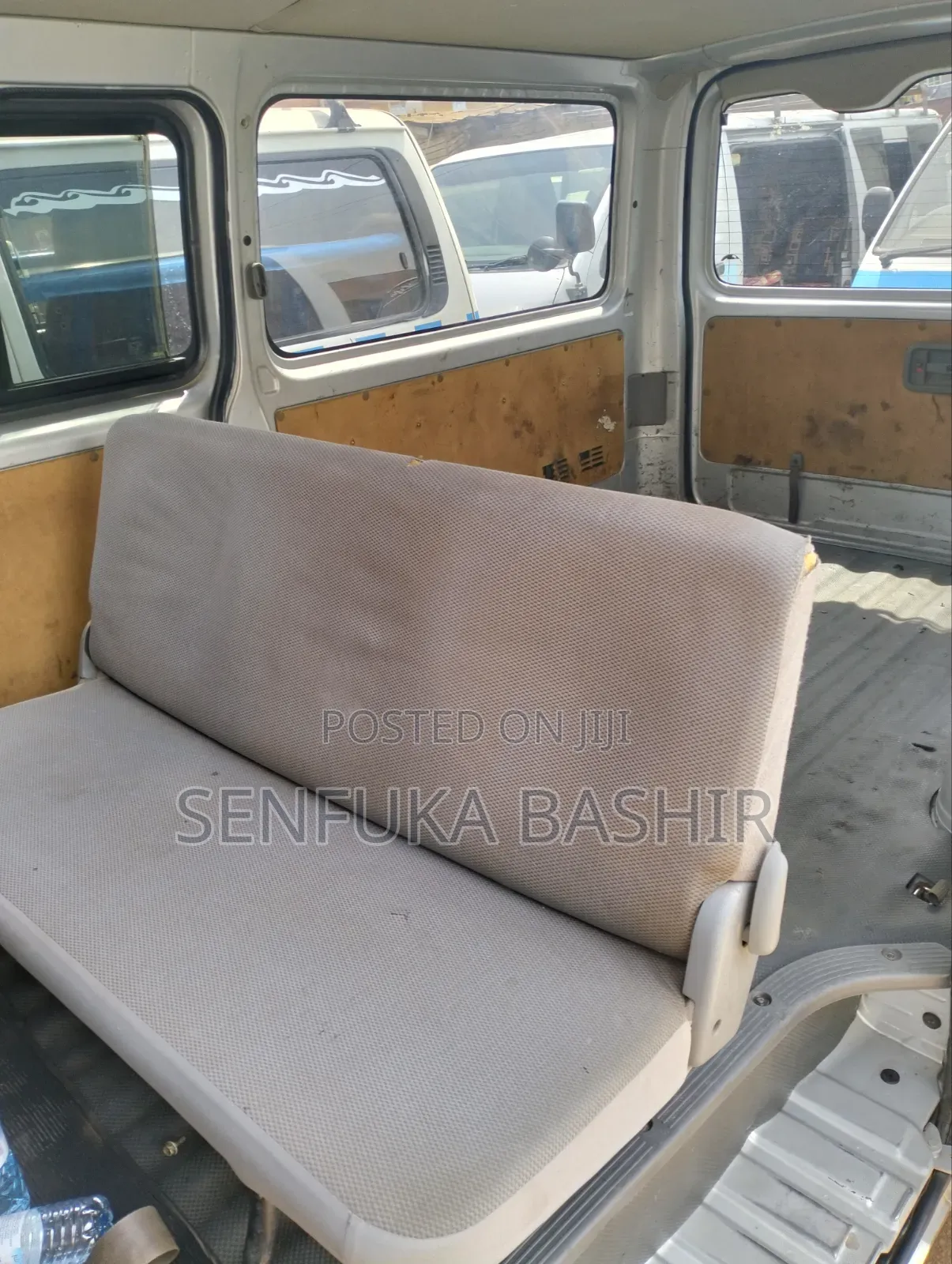 Toyota HiAce 2010 Silver