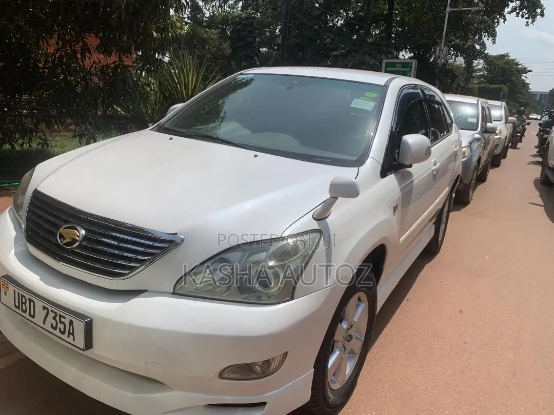 Toyota Harrier 2007 White