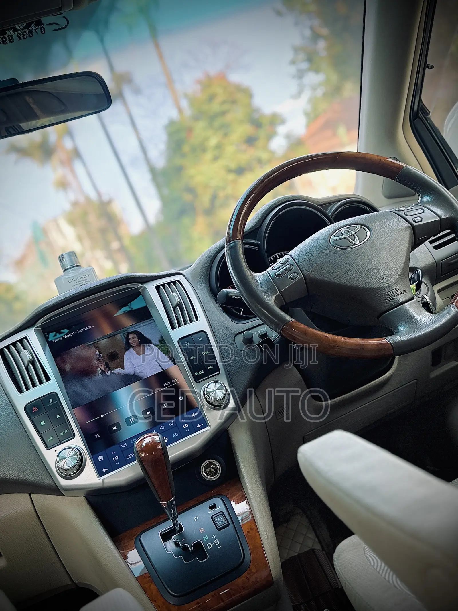 Toyota Harrier 2012 White