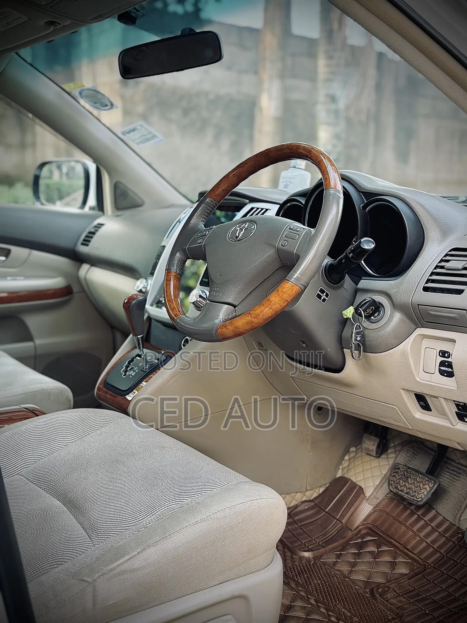 Toyota Harrier 2012 White
