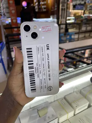 Apple iPhone 13 256 GB White