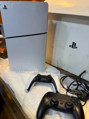 Sony Ps5 Gaming Console – Excellent Condition With Accessories