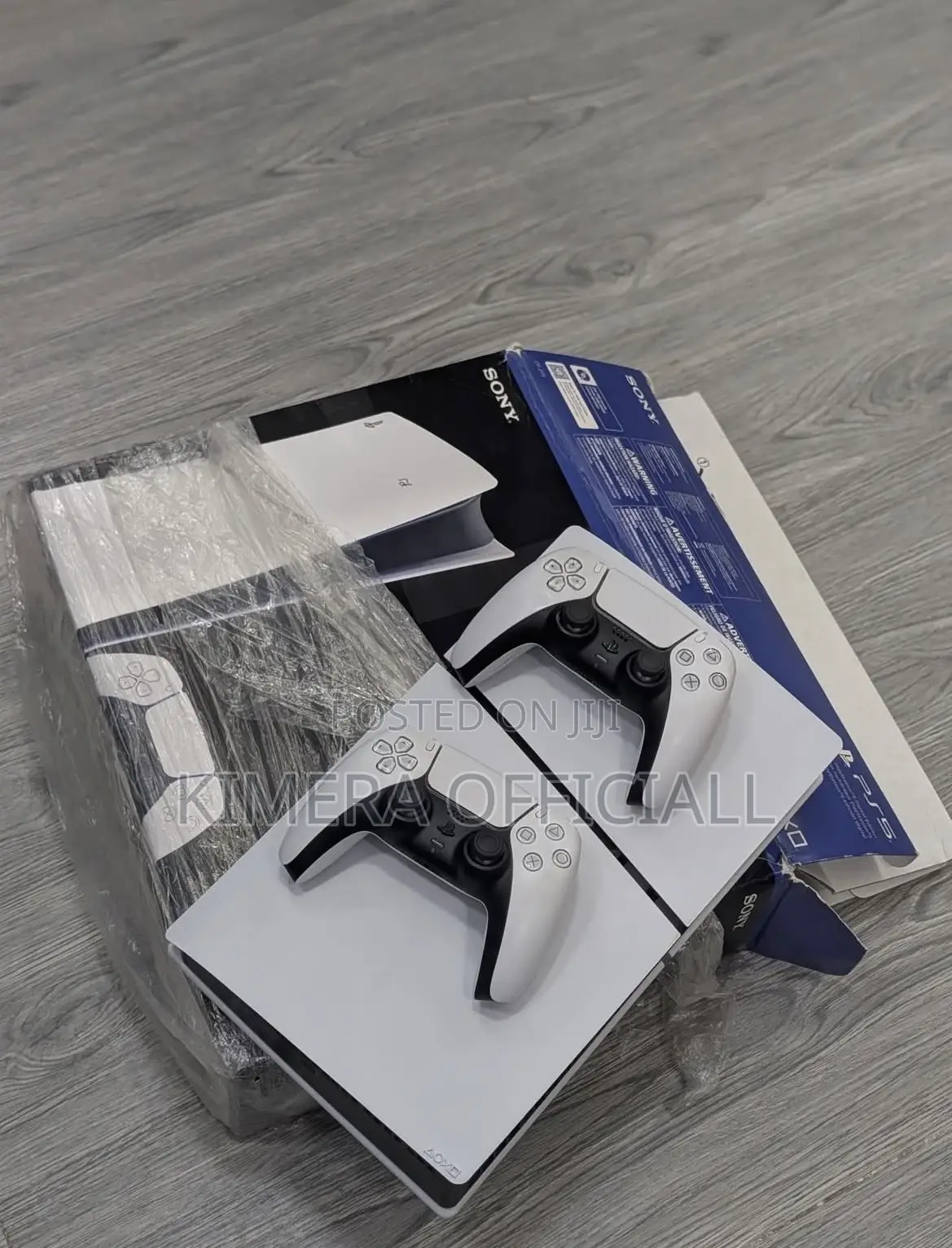 Brand New Ps5 Slim Digital. With 2 Controllers