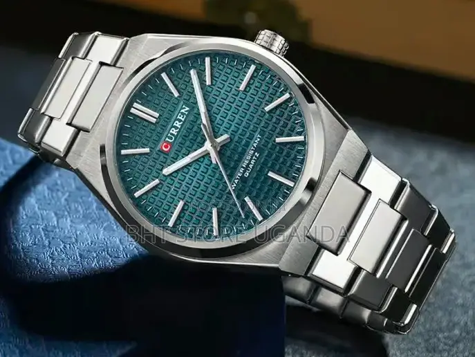 Curren 8439 Watch