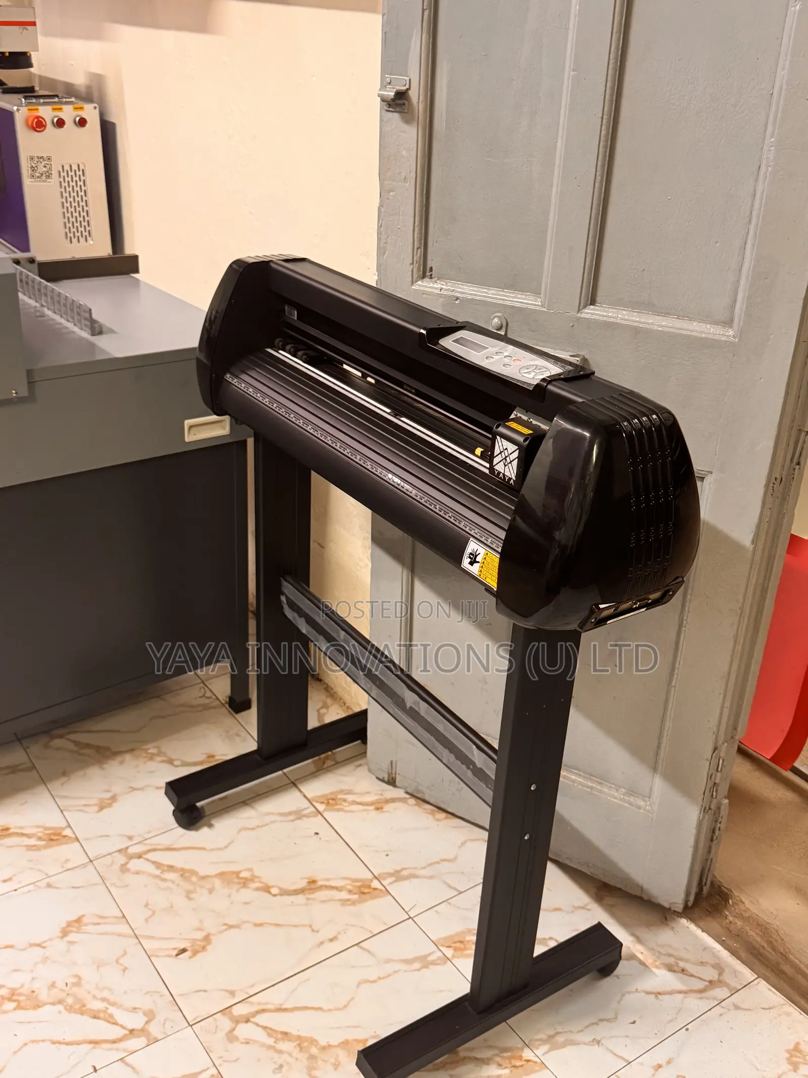 Cutting Plotter Machine for Vinyll