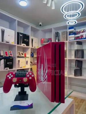 Ps4 Pro 1tb Spider-Man LTD Edition Chipped + 35 Games + 2 Pads