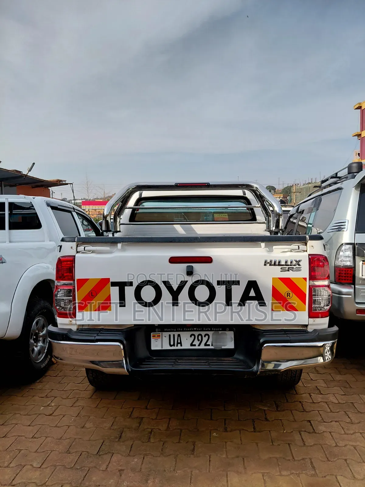 Toyota Hilux 2015 White
