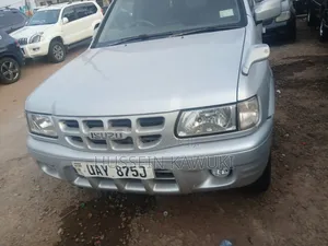 Isuzu Trooper 2002 Silver