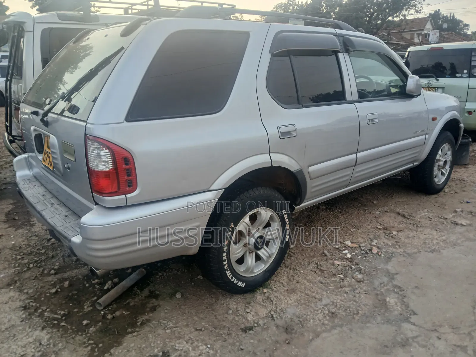 Isuzu Trooper 2002 Silver