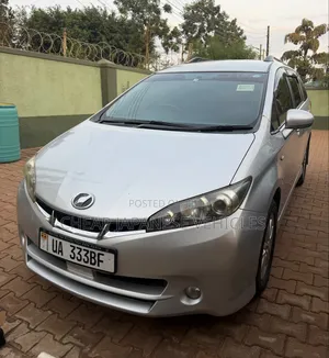 Toyota Wish 2011 Silver