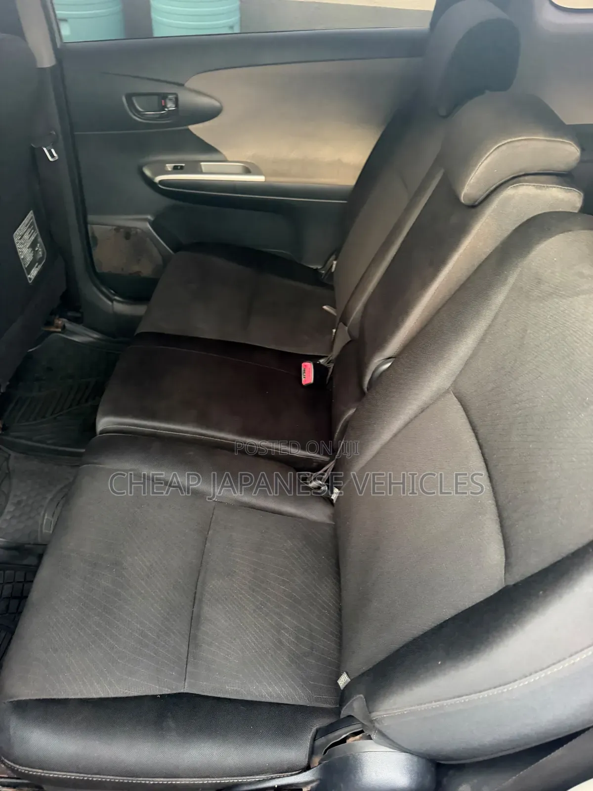 Toyota Wish 2011 Silver