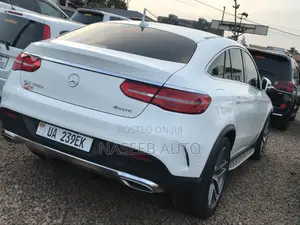 Mercedes-Benz GLE-Class 2017 White