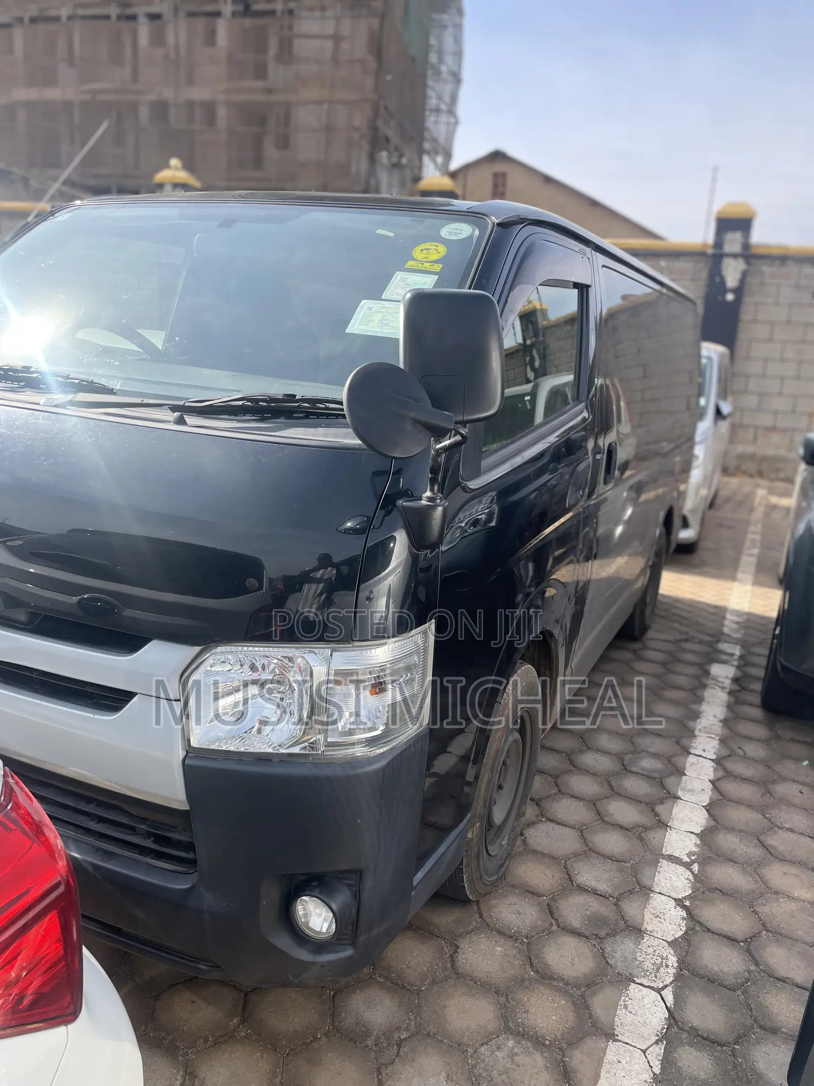 Toyota HiAce 2015 Black