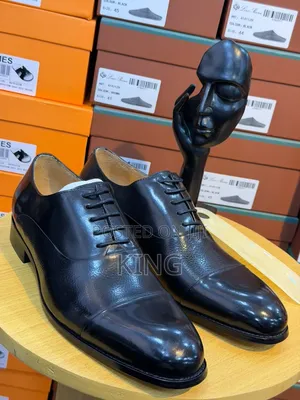 Gentle Leather, Bold Presence Gentle Shoes