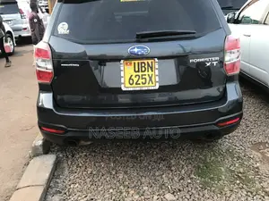 Subaru Forester 2015 Black