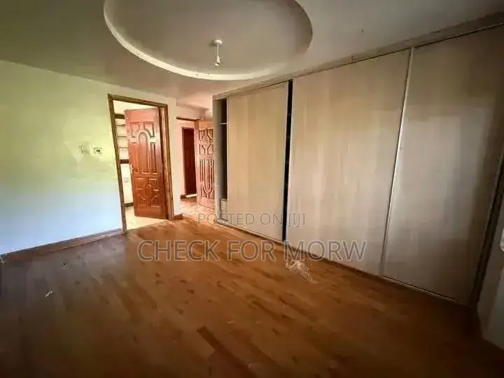 5bdrm Duplex in Bugolobi, Central Division for rent