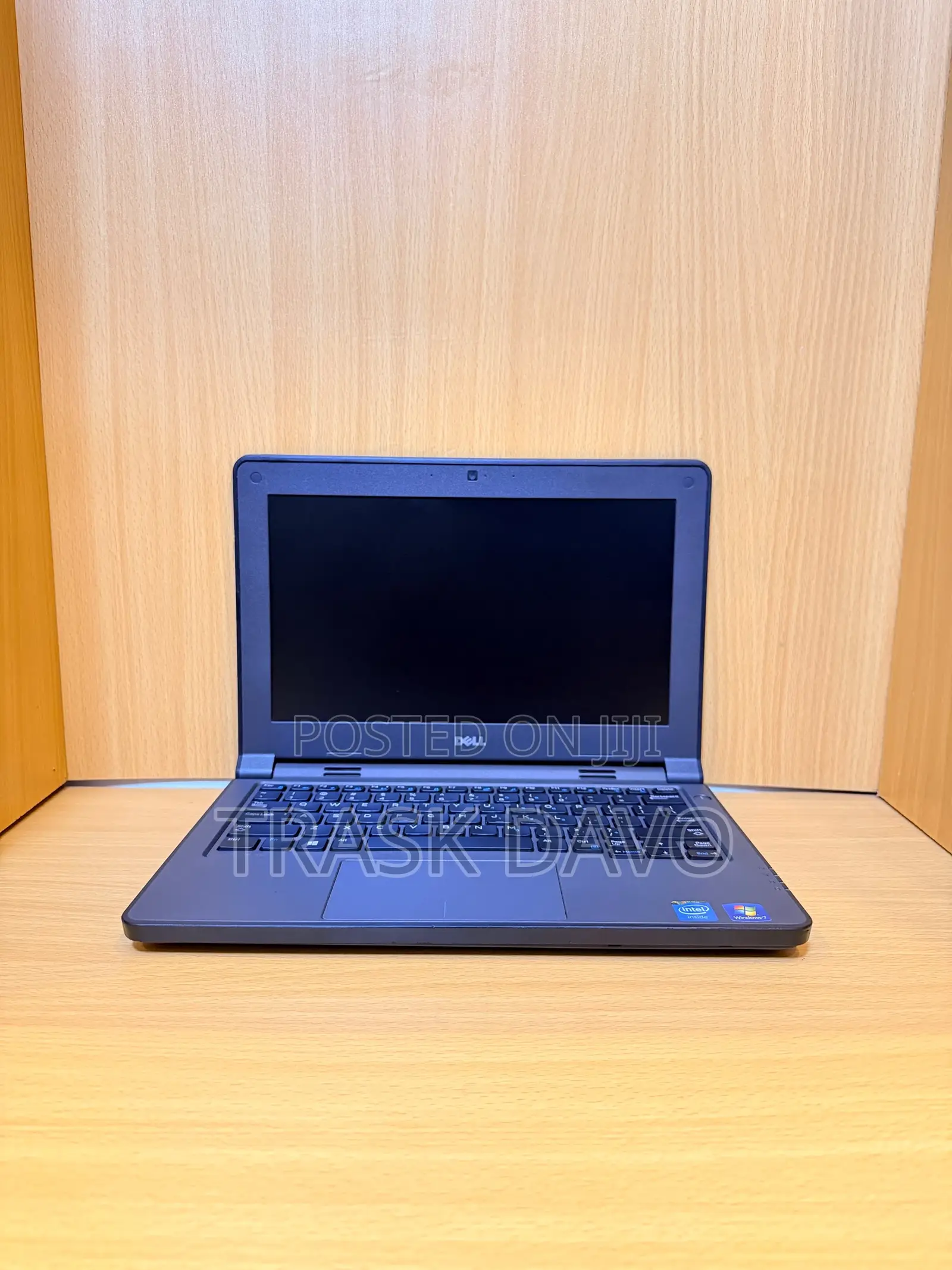 Laptop Dell Latitude 11 3150 4GB Intel Celeron HDD+SSD 350GB