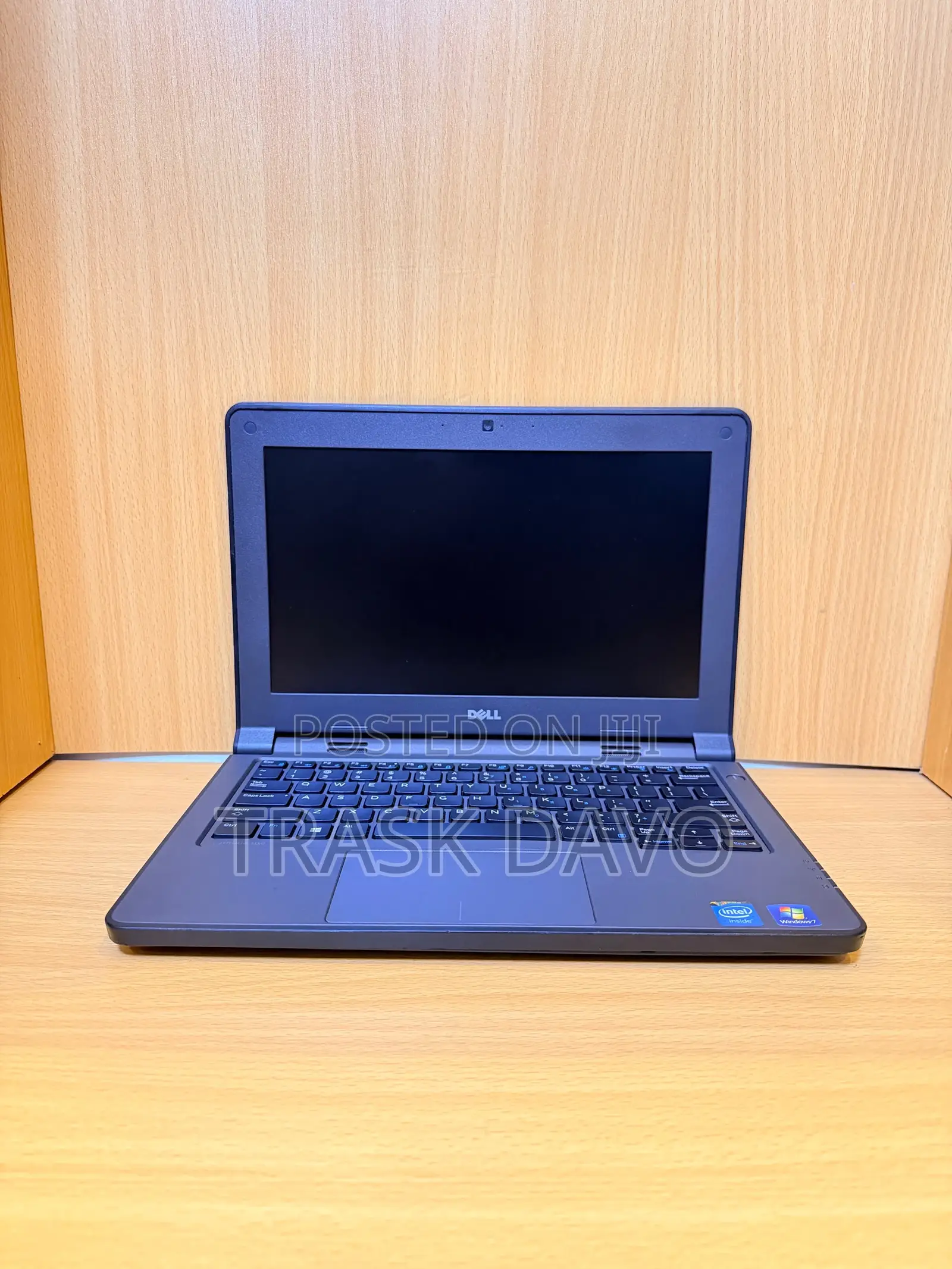 Laptop Dell Latitude 11 3150 4GB Intel Celeron HDD+SSD 350GB