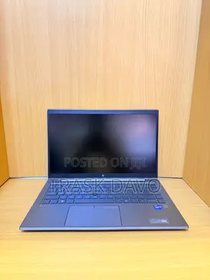 Laptop HP ZBook Firefly 14 G7 8GB Intel Core i5 SSD 256GB