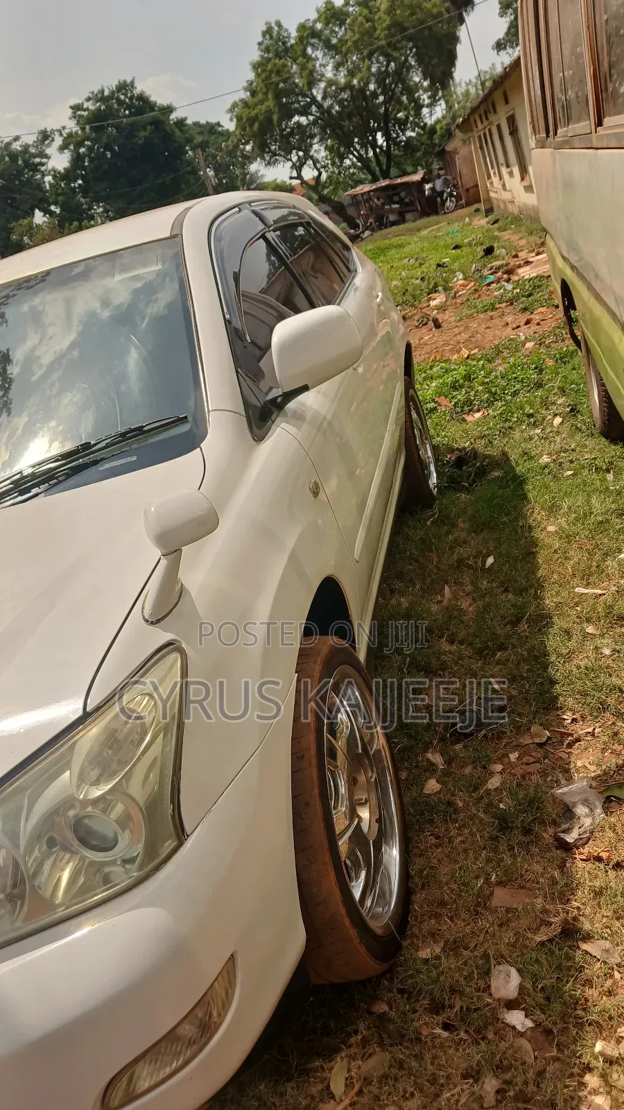 Toyota Harrier 2.4 2009 White