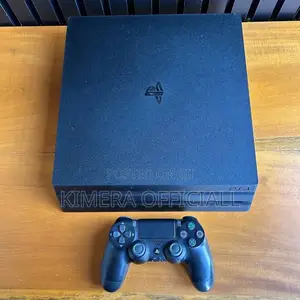 Nice Playstation 4 Pro 'Ps4 Pro' With 32 Games and 2 Controllers