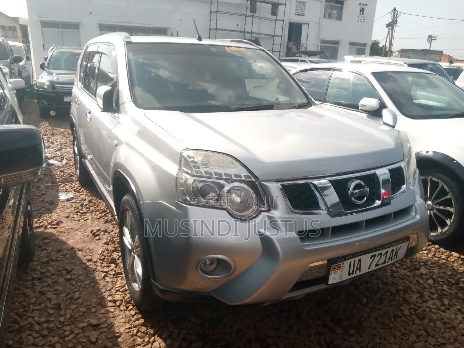 Nissan X-Trail 2011 Silver