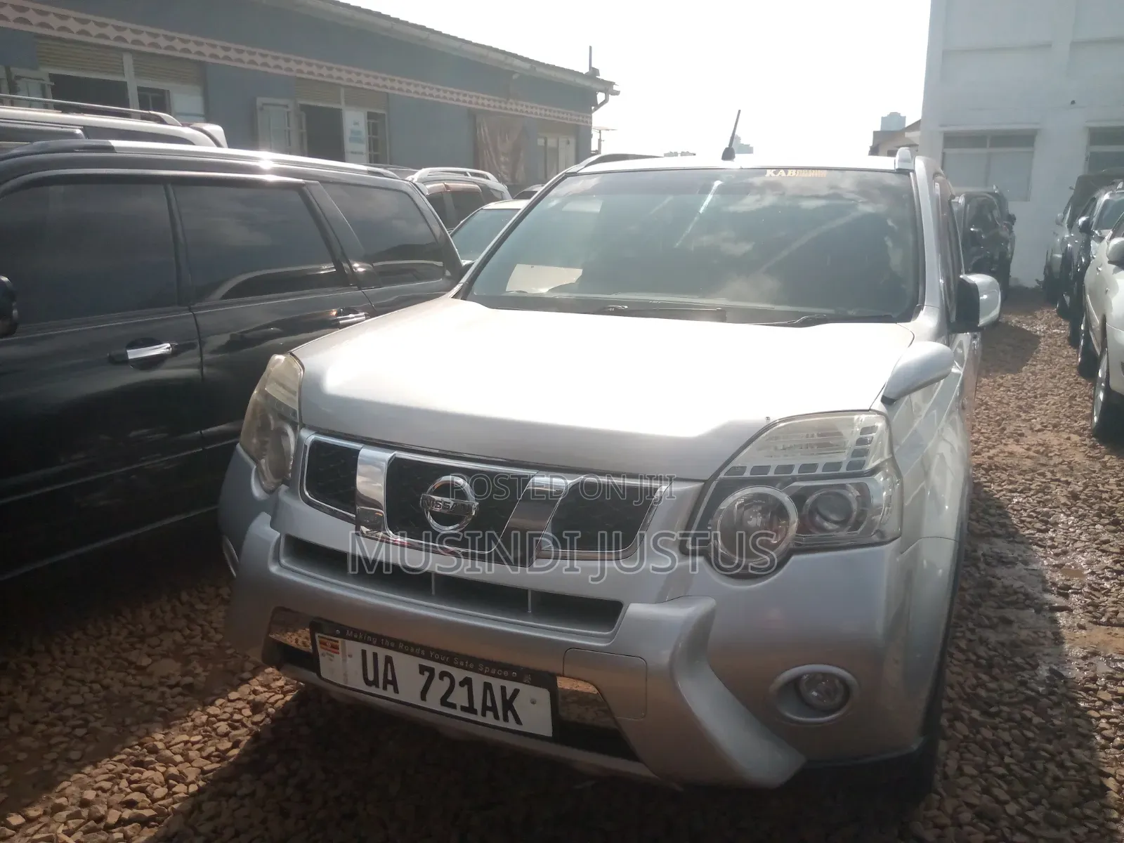 Nissan X-Trail 2011 Silver