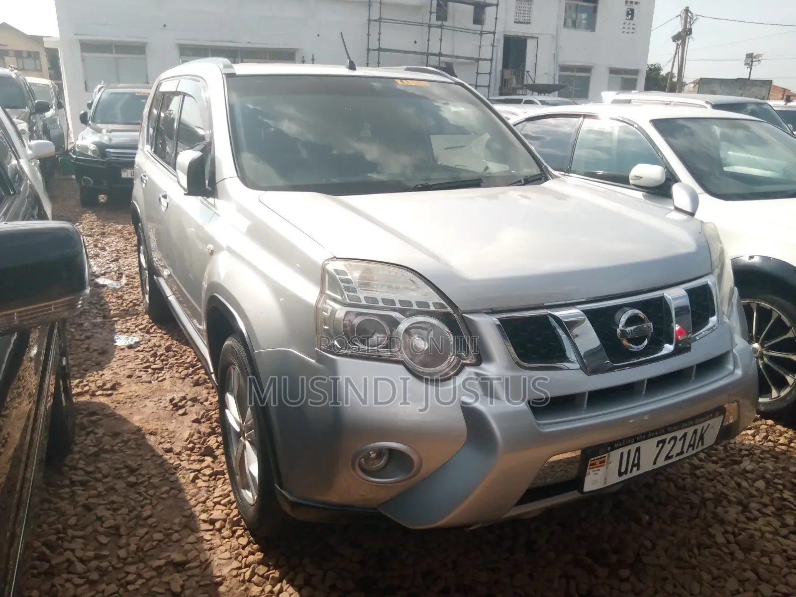 Nissan X-Trail 2011 Silver