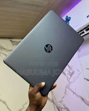 New Laptop HP 250 G10 8GB Intel Core i7 HDD+SSD 500GB