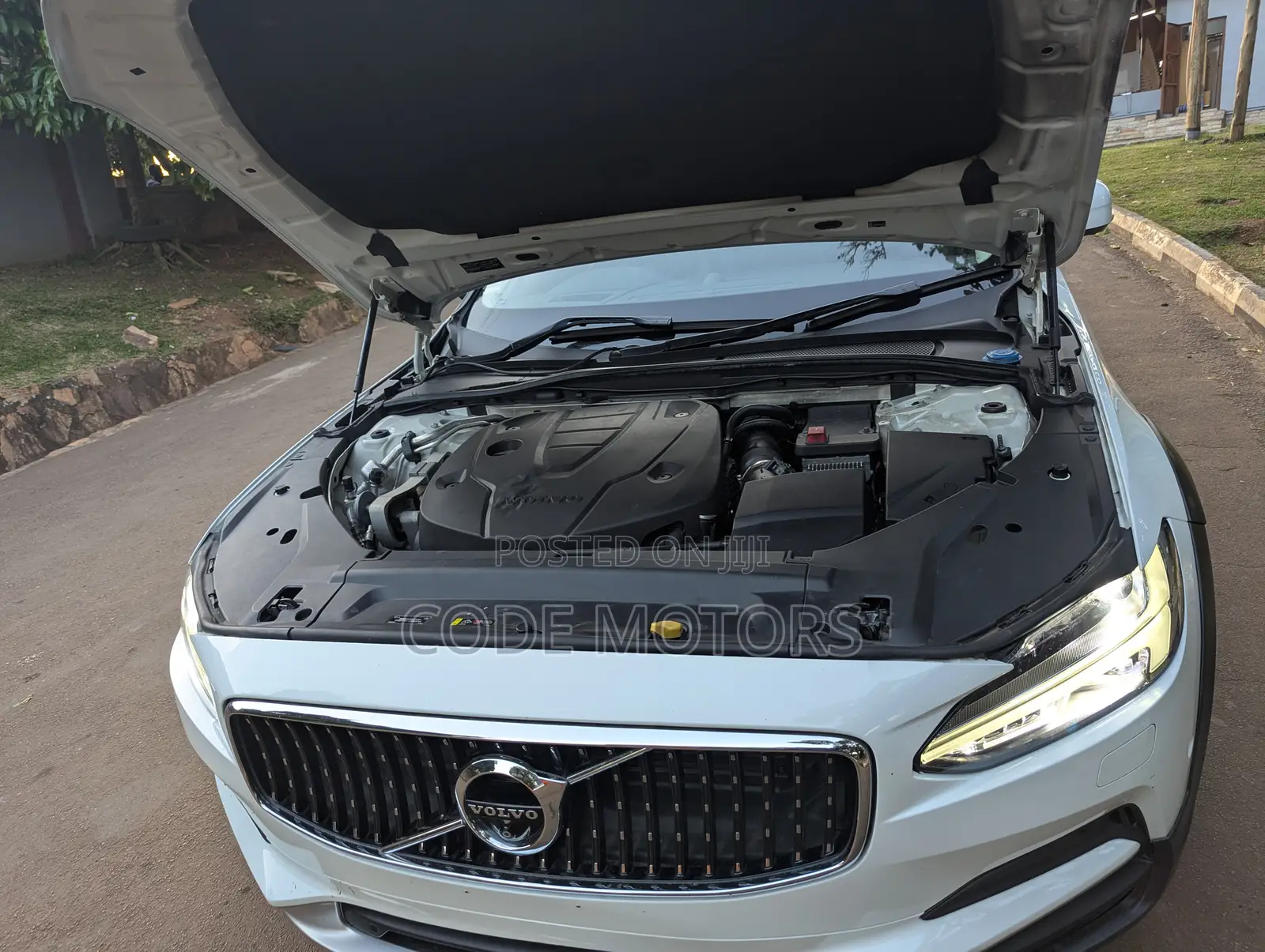 Volvo V90 2017 White