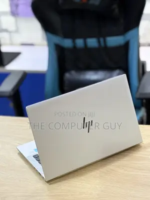 New Laptop HP EliteBook 830 8GB Intel Core i5 SSD 256GB