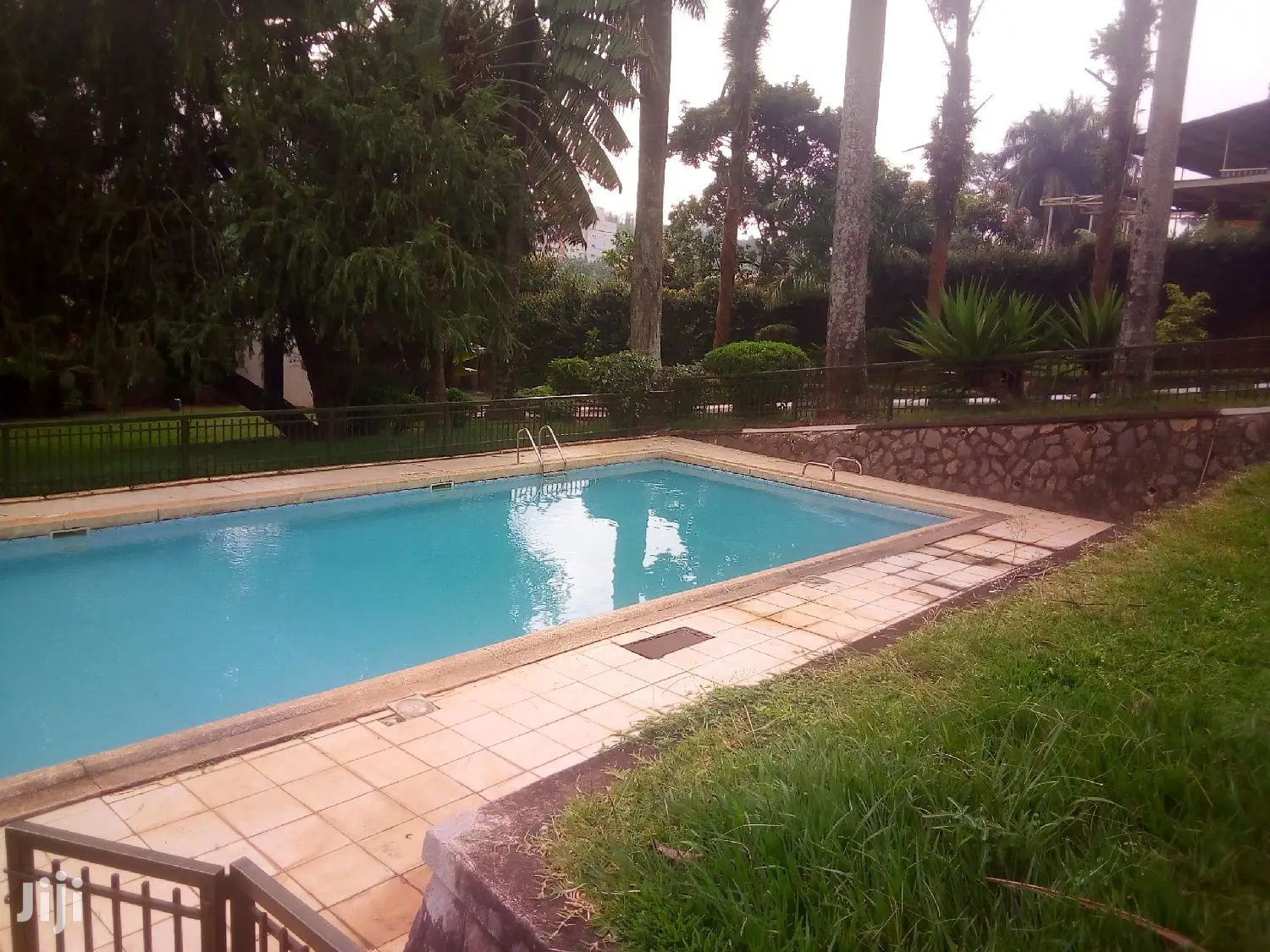5 Bedroom House For Rent