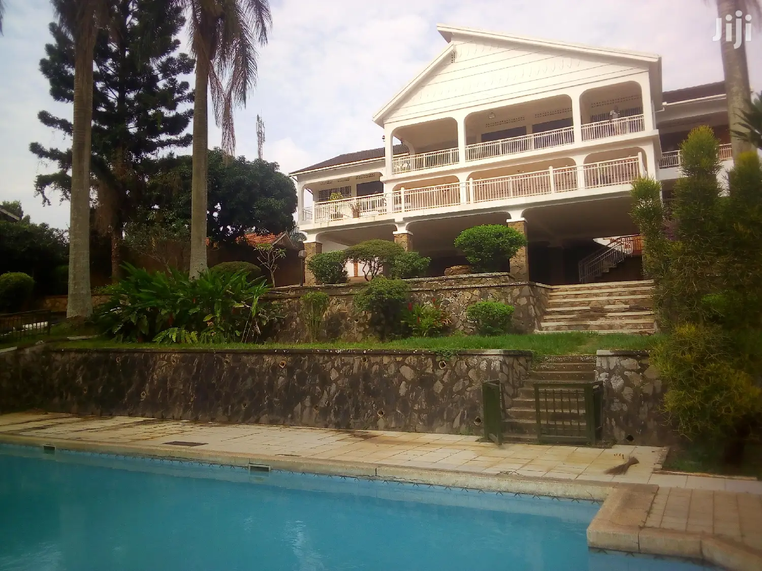 5 Bedroom House For Rent
