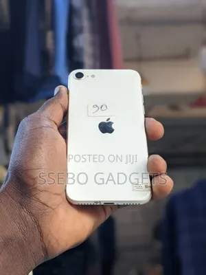Apple iPhone SE 64 GB White