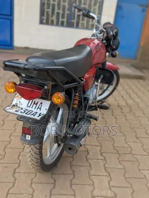Bajaj CT 125X 2025 Red