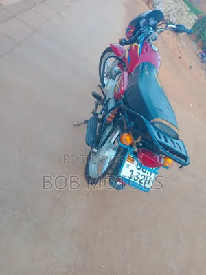Bajaj CT 125X 2025 Red