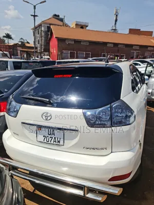 Toyota Harrier 2010 White