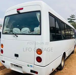 Mitsubishi Fuso Rosa 2013 White