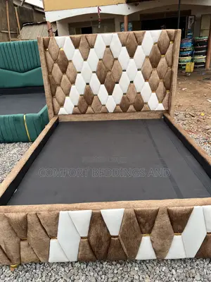 Five by Six Sofa Bed Gold Off White